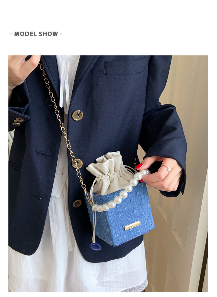 Autumn Small Bag2025New Trendy Fashionable Versatile Pearl Handbag High-Quality Texture Crossbody Bag