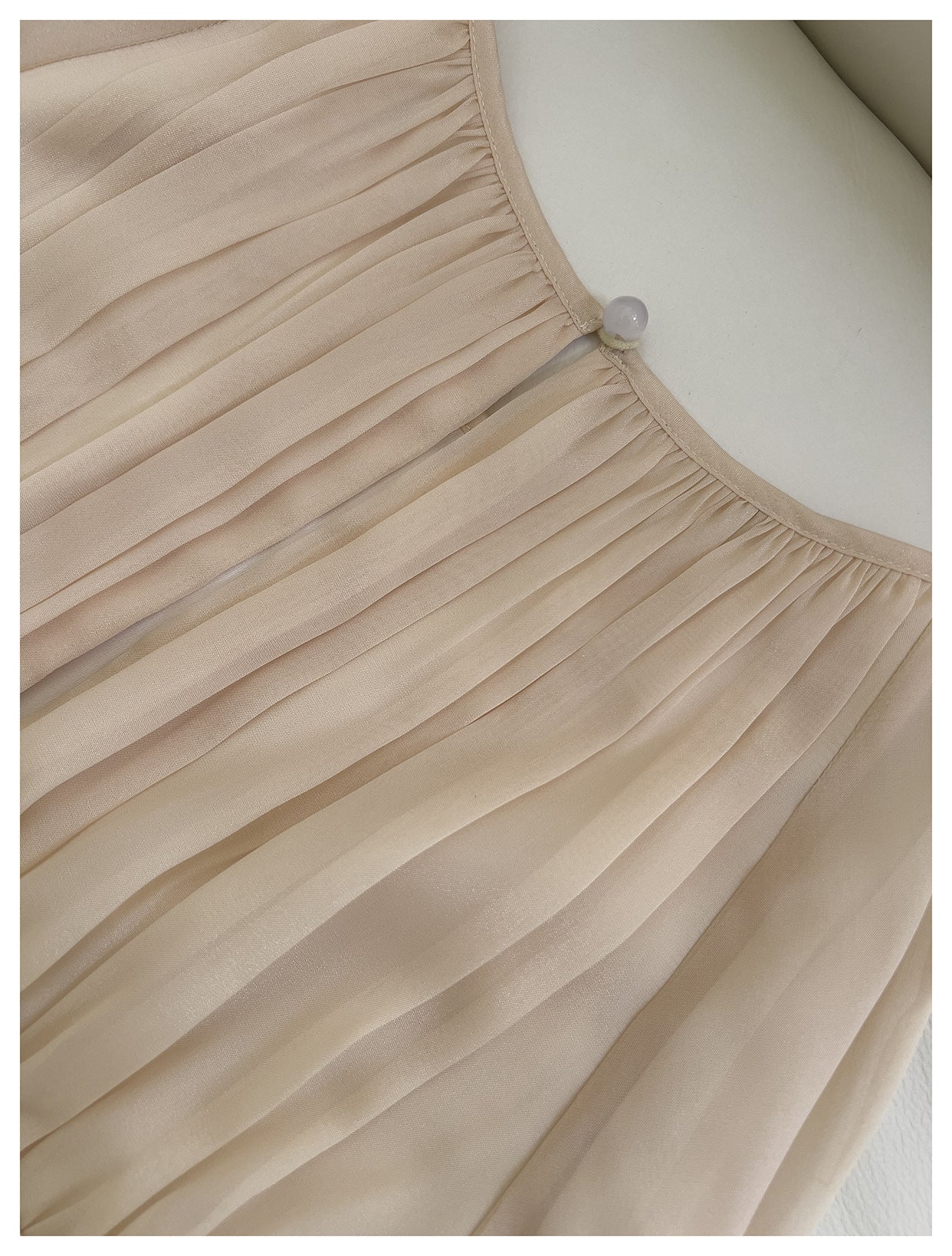Yige Lila2025Early Autumn New Apricot Waist-Cinching Long Sleeve Coat Paired with Long Skirt 71443+51361