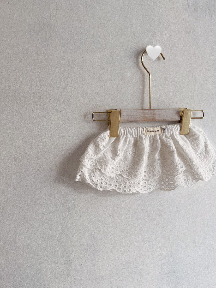 Korean Baby Layered Short Skirt with Lace Trim, Girls' Versatile Apron, French Retro Style, Stylish Ultra Short Cotton Skirt for Children