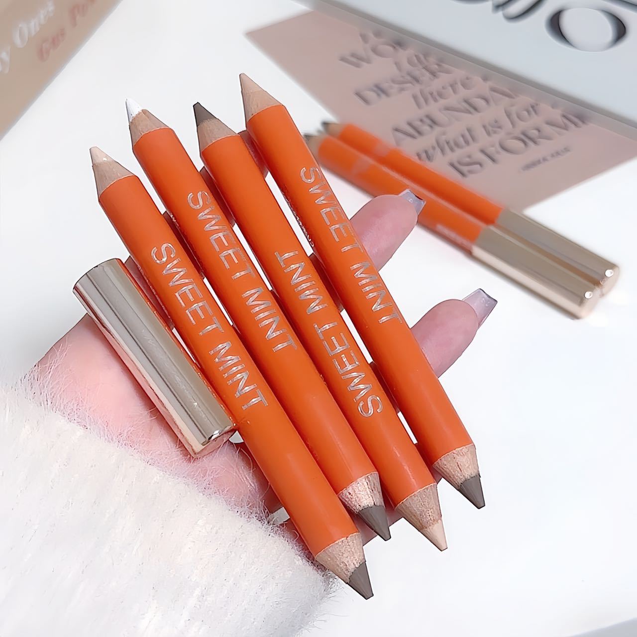 sweet mint Double-Ended Contour Pen Matte Brightening Face Shadow Nose Shadow Highlight Contour All-in-One Stick for Women2542