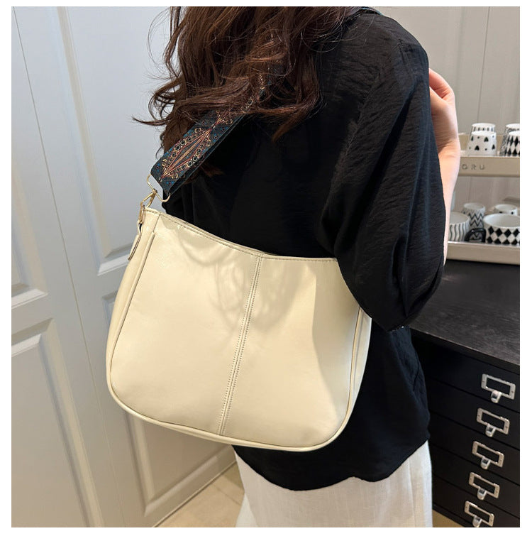 2025Summer New Women's Bag Simple Fashion Single Shoulder Bag European and American Trendy Women's Crossbody Bag Commuter Tote Bag