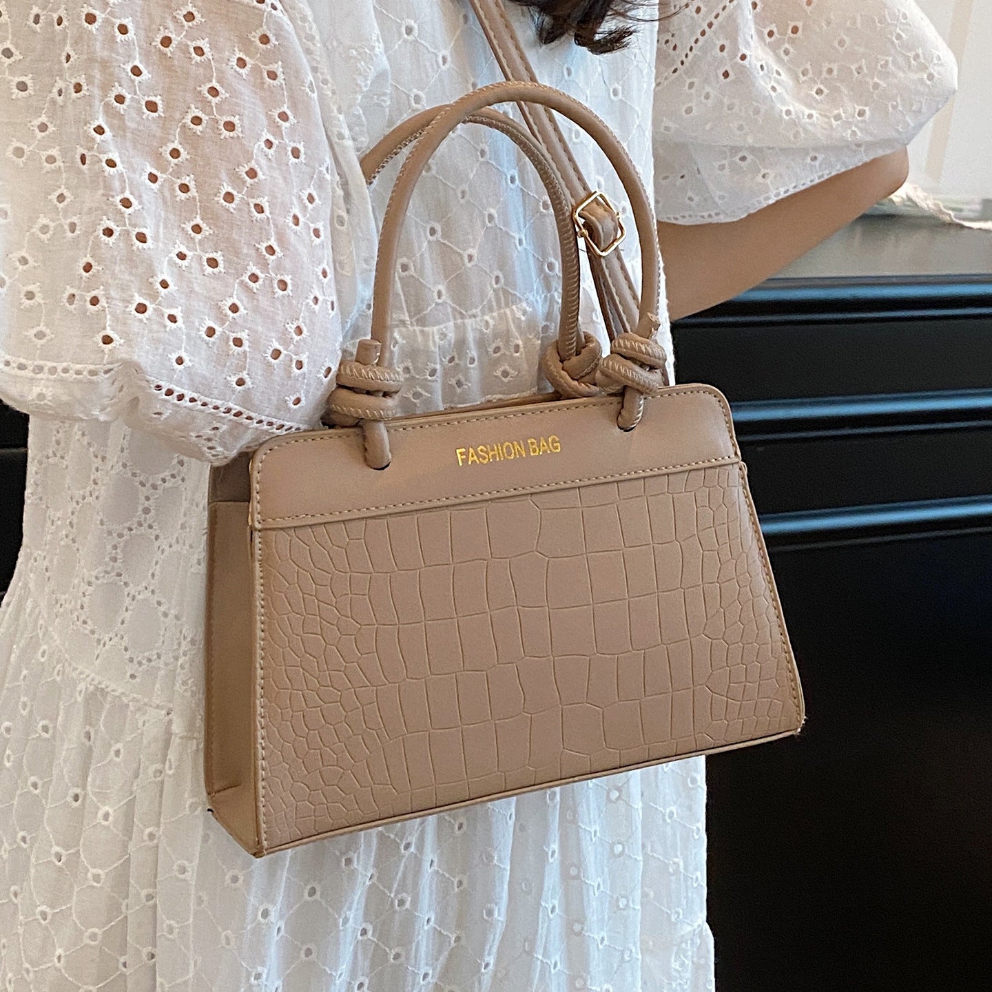 Large Capacity Patchwork Spring2025Casual New Korean Style Trendy Fashion European and American ins Single-shoulder Handheld Small Square Bag