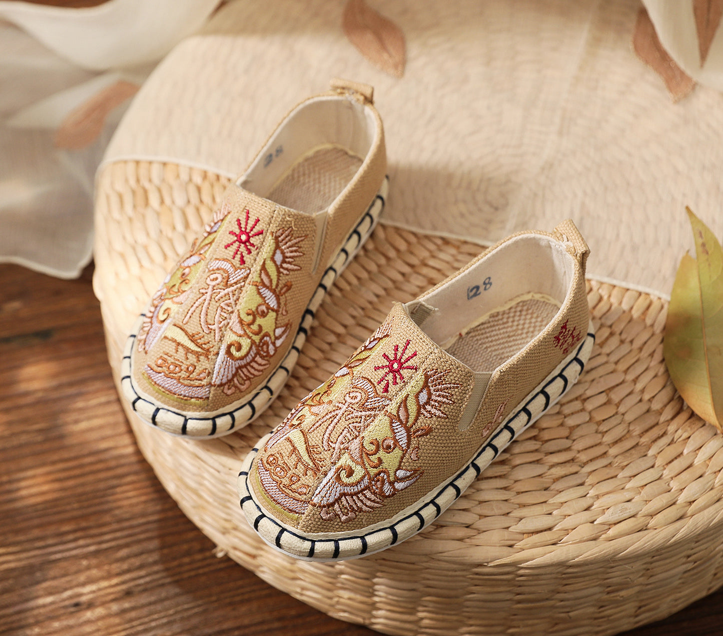 Old Beijing Traditional Cloth Shoes for Children, Thousand-Layer Sole Embroidered Cloth Shoes, Spring and Autumn Ancient Costume Hanfu Shoes, Ethnic Style Boys' Shoes