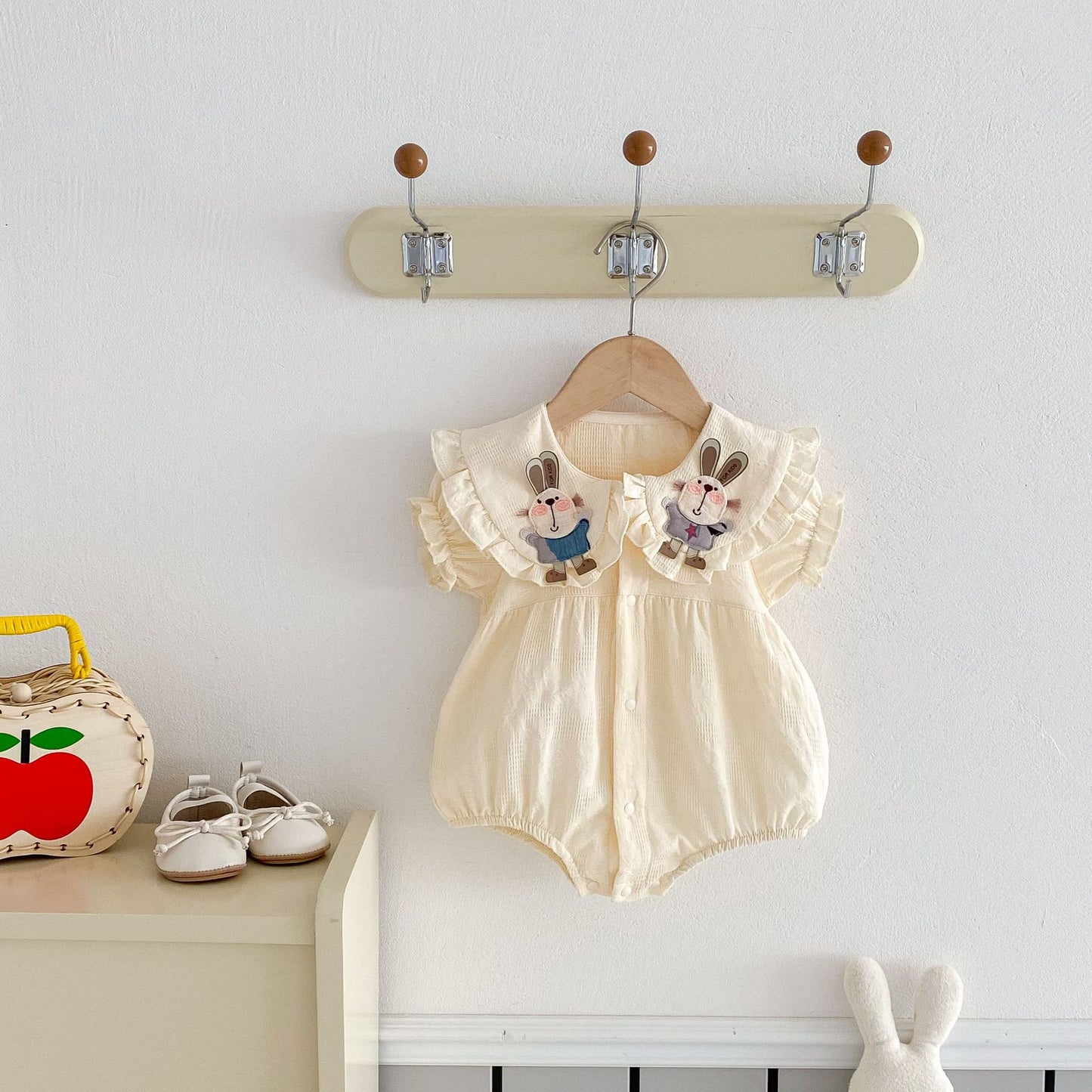 2025New Pure Cotton Girls Summer Clothes Sleeve Three-dimensional Rabbit Doll Collar Lace Baby Harness Fashionable Princess Climbing Clothes
