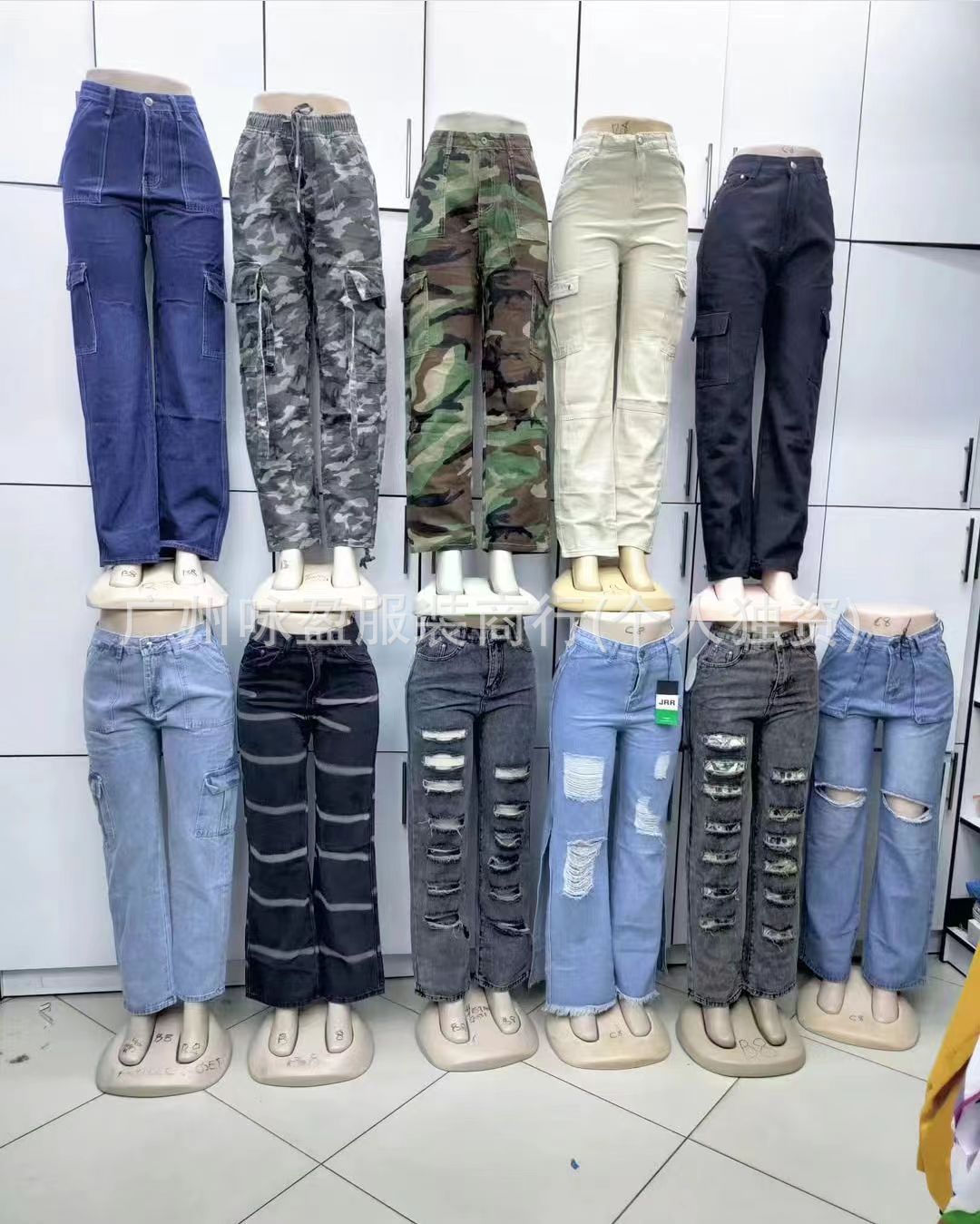 Simple pocket jeans Multi-pocket Women's Jeans Cargo Pants Wholesale cargo jeans