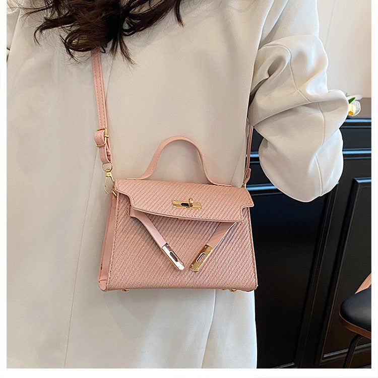 Bag2024New Fashion Small Square Bag Texture PU Handbag Retro Simple Shoulder Bag Trendy Versatile Crossbody
