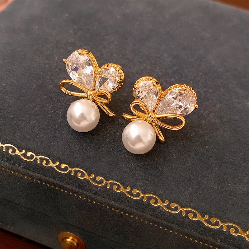 Pearl Earrings with a Sense of Sophistication Real Gold Electroplated Silver Needle French Retro Palace Style Earrings Versatile Ear Jewelry Wholesale
