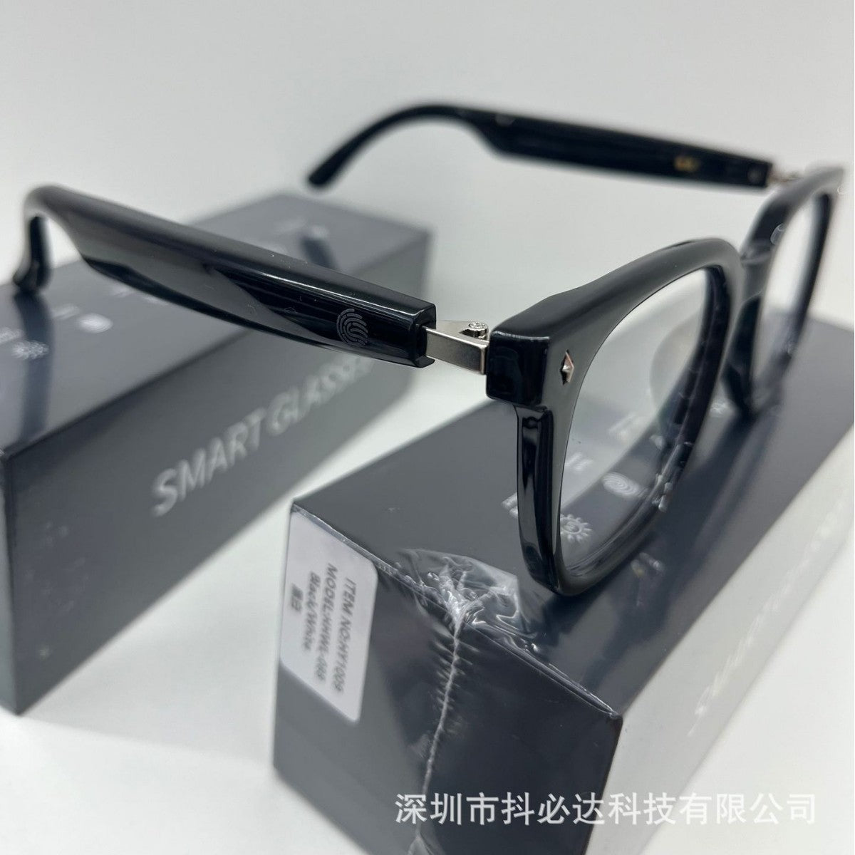 Cross-border Smart Glasses Unisex Bluetooth Sports Sunglasses Listening to Music Calling Headphones Transparent Replacement Lenses1009