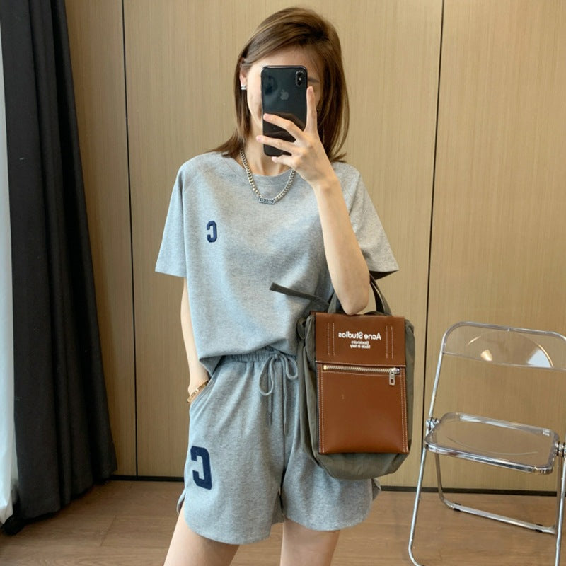 Original quality Amazon Korean style women's summer loose short sleeve T T-shirt shorts sports embroidered letter casual set