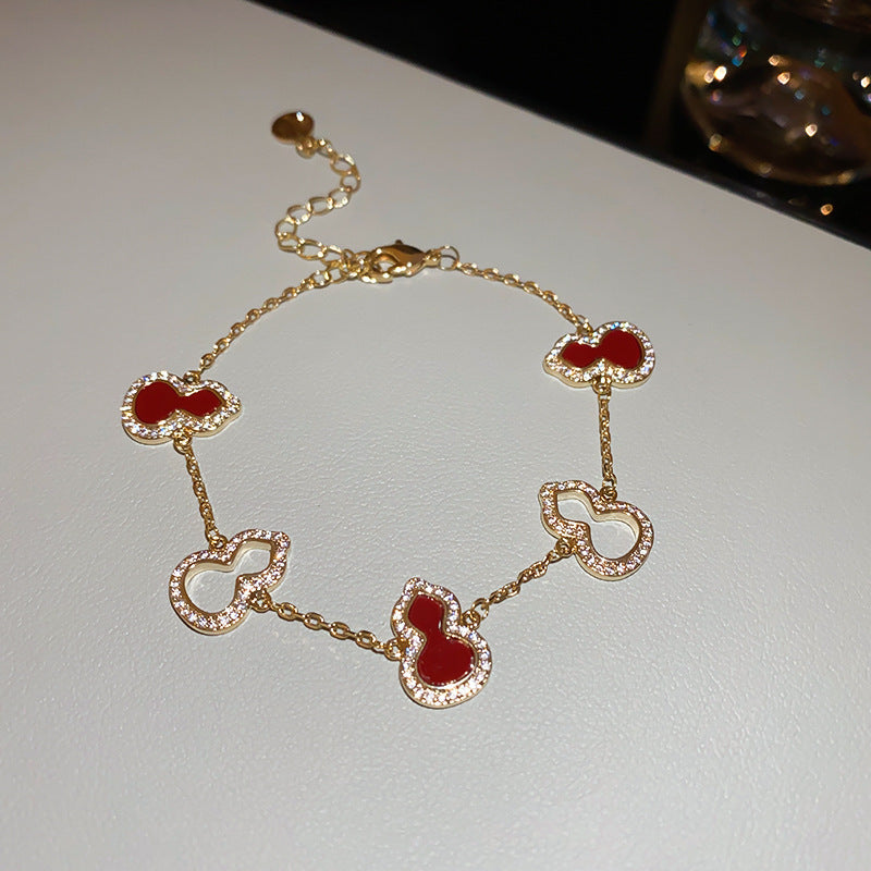 Zircon Star Pig Nose Double Layer Bracelet Niche Light Luxury High-end Versatile Fashion Commuting Vintage Jewelry