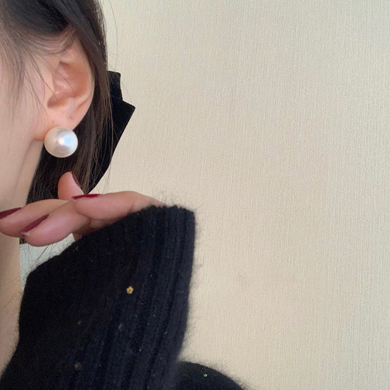 Pearl Earrings with a Sense of Sophistication Real Gold Electroplated Silver Needle French Retro Palace Style Earrings Versatile Ear Jewelry Wholesale
