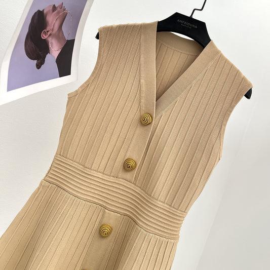 Amphiona2025New Style with a Sense of Luxury V Collar Sleeveless A Slim Fit Waist Cinching Gold Button Striped Knitted Dress