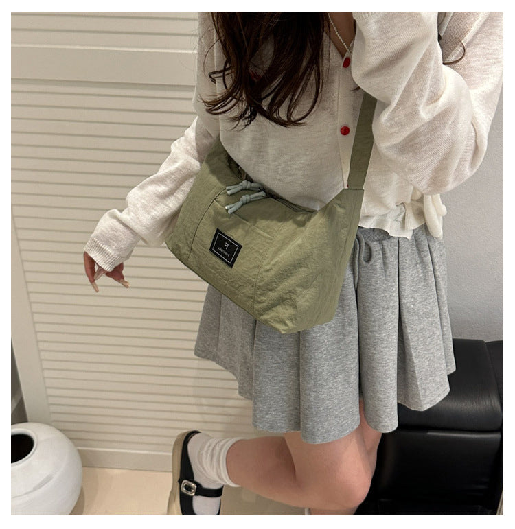 2025New Spring Large Capacity Single Shoulder Crossbody Retro Simple Ruiying Commuter Women's Bag Fashion Casual Tote Bag