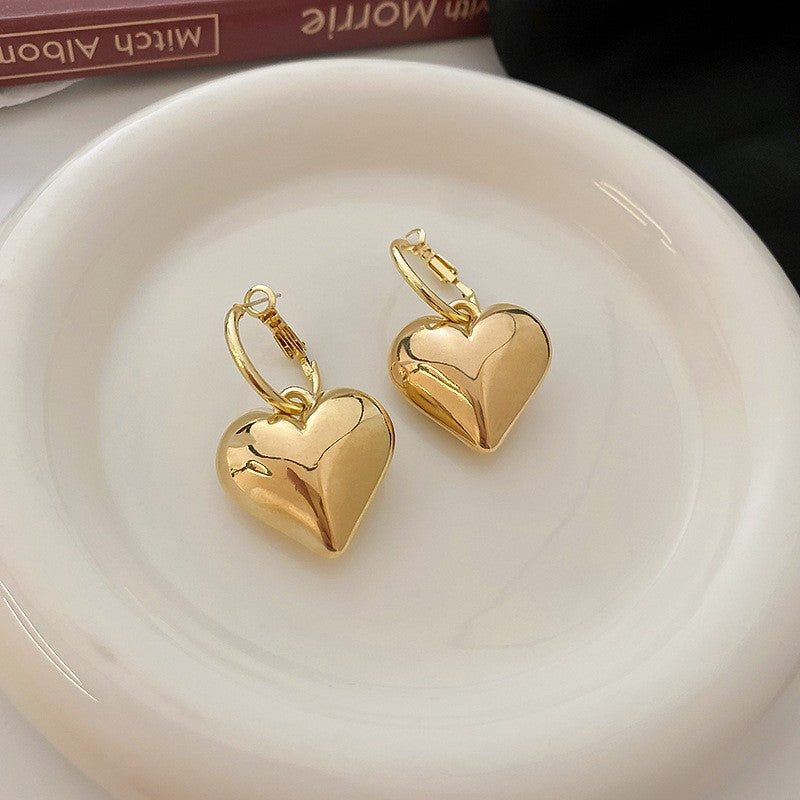 Silver Needle Metal Earrings High-end Simple Stud Earrings Fashion Versatile Light Luxury Unique Niche Earrings Yiwu Wholesale