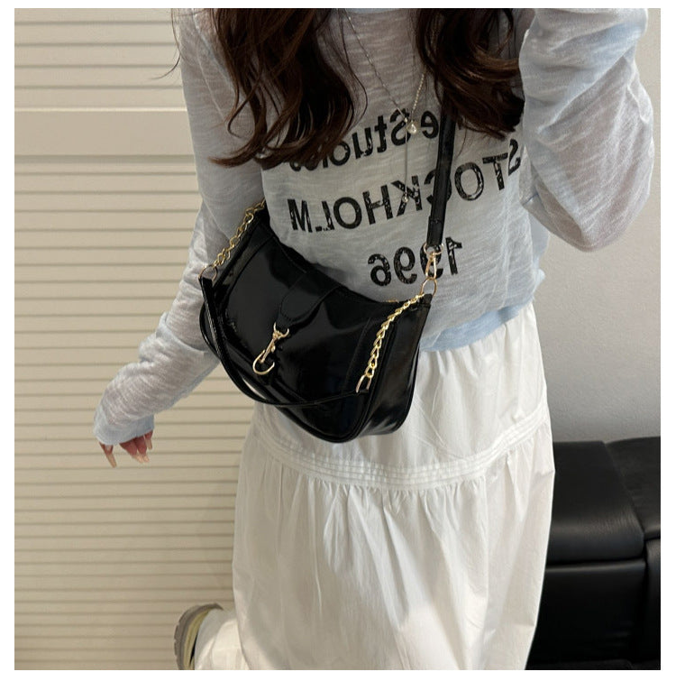 French Design Glossy Women2025Summer New Trendy Fashionable Elegant Single Shoulder Underarm Handbag for Women