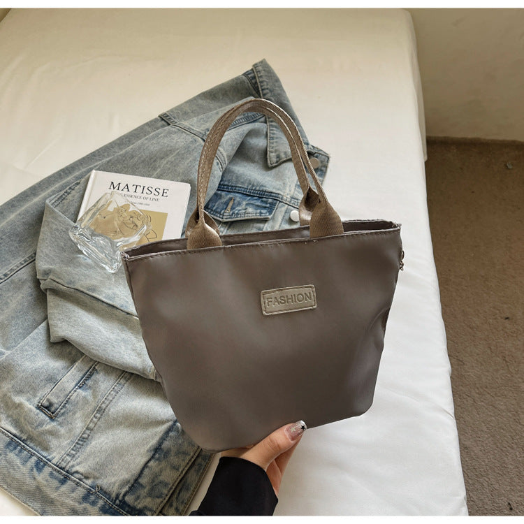 Casual Single Shoulder Crossbody Bag New Model Phone Small Square Bag Versatile Shopping Handbag Lightweight Water-Resistant Nylon Bag