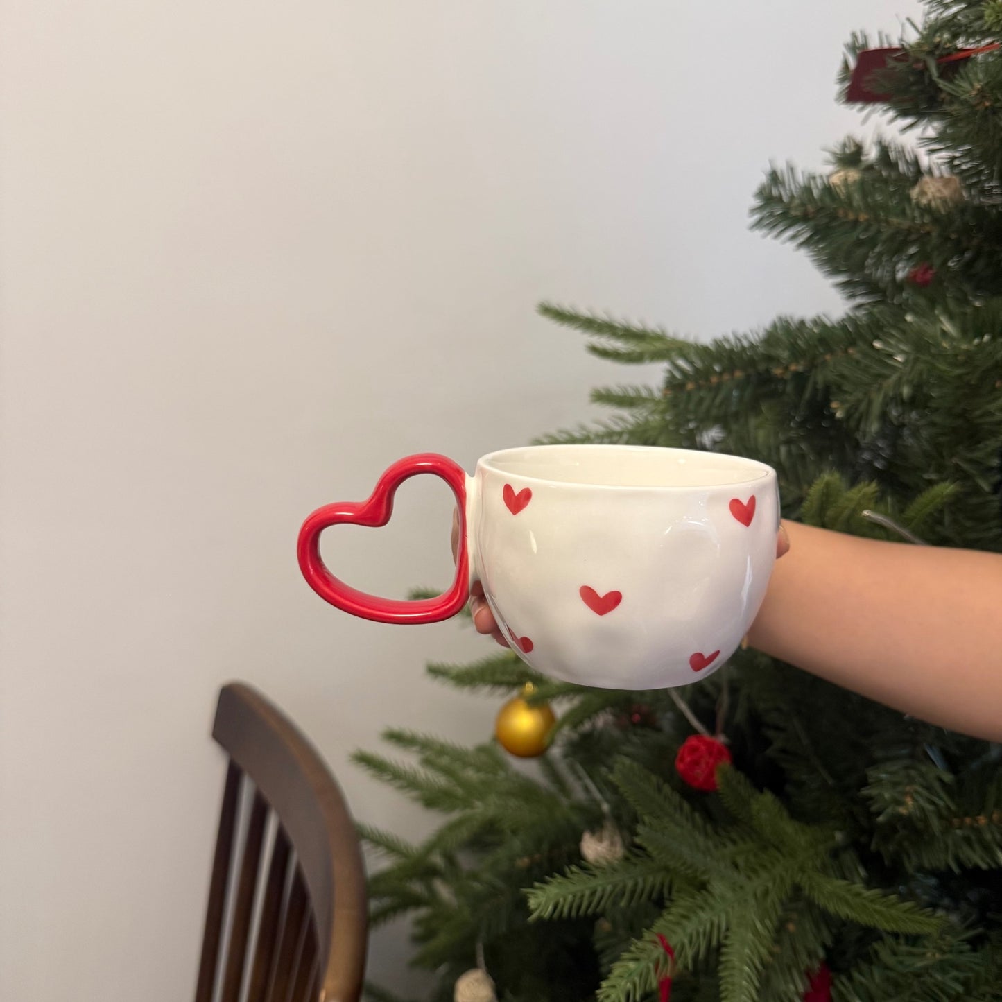 Korean Style ins Wind Hand-painted Heart Ceramic Cup and Saucer Hand Pinched Irregular Heart-Shaped Coffee Cup and Saucer Afternoon Tea Cup and Saucer