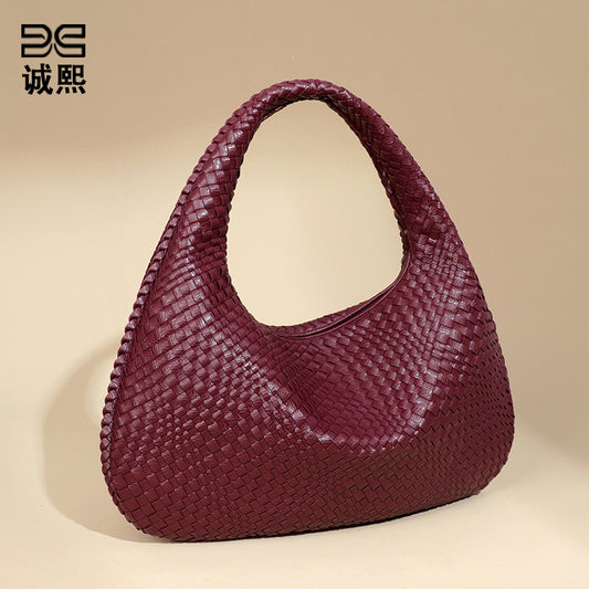 2025New Crescent Moon Women's Bag Fully Handwoven Handheld Dumpling Bag Fashionable Versatile European and American Style Single Shoulder Underarm Bag