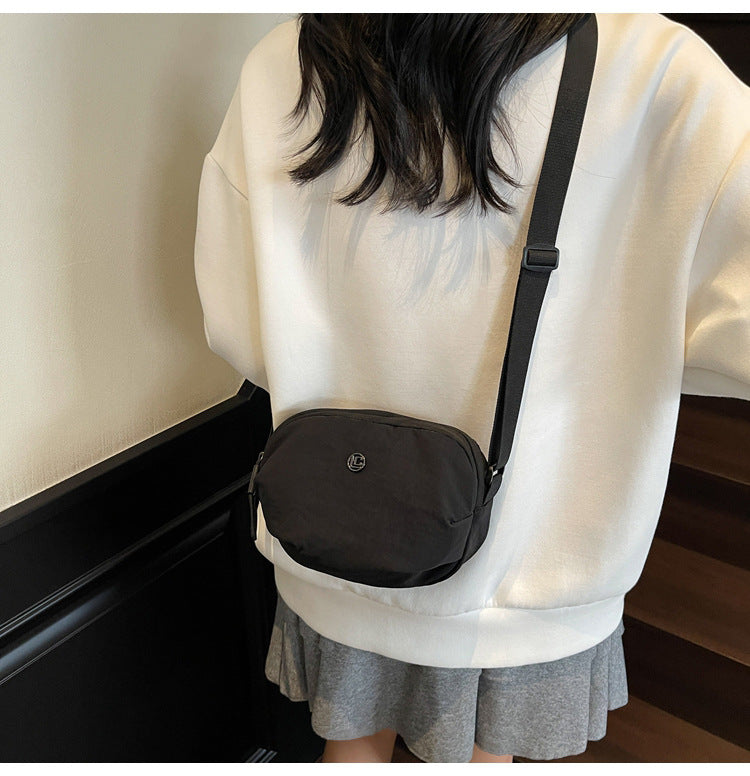 Casual Crossbody Bag Fashion Nylon Style Bag for Cycling ins New Small Bag Lightweight Single Shoulder Nylon Hip-Hop