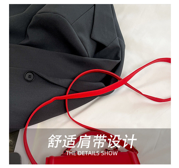Fashionable and Elegant Small Square Bag2025Summer New Korean Style Niche Casual Commuter Crossbody Bag Trendy Shoulder Bag