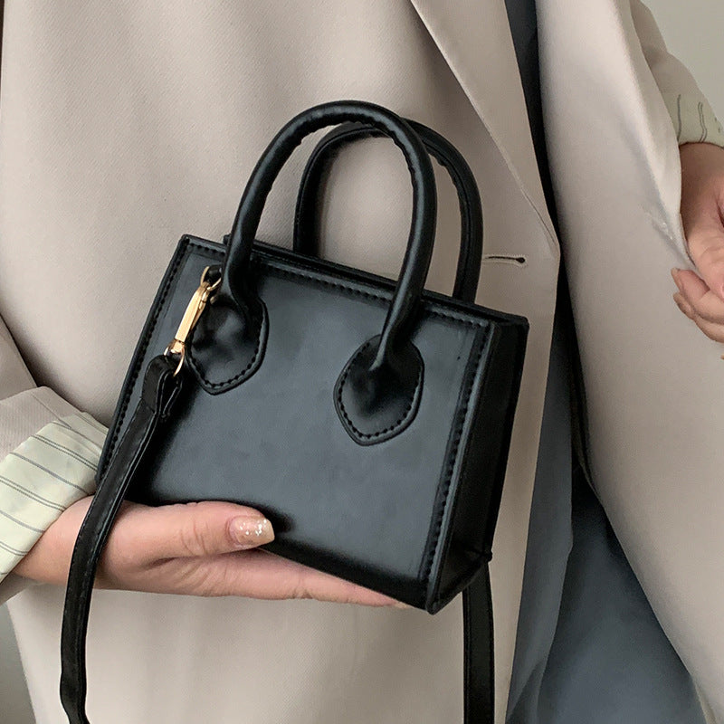 Summer Trendy Bags2025New Trendy Korean Style Women's Bag Mini Shoulder Crossbody ins Versatile and Stylish Small Square Bag