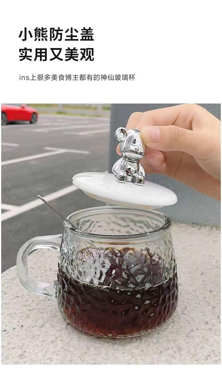 Creative Hammered Bear Glass Cup for Women ins High-Quality Aesthetic Water Cup with Lid for Home Use, Transparent Breakfast Milk Cup