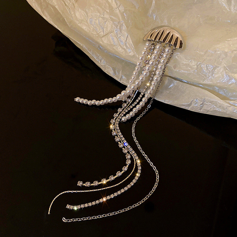 Inlaid Diamond Pearl Digital Flower Brooch French Light Luxury Elegant Pin Fashion Niche High-end Suit Accessory for Women