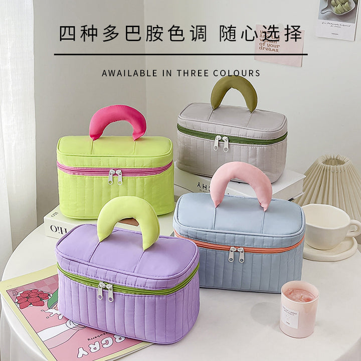 New Handheld Makeup Large Capacity Premium Quality Portable Makeup Storage