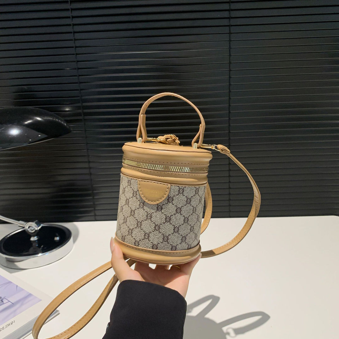 Stylish New Popular Fashion Minimalist Commuter Single Shoulder Crossbody Handheld