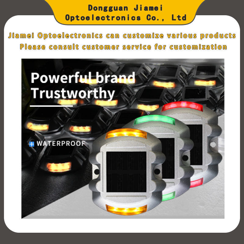 Solar powered cast aluminum horseshoe shaped road stud lamp