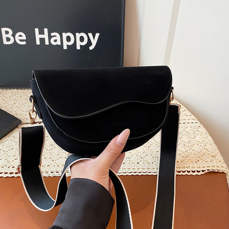 New Vintage Fashion Crossbody Bag Influencer