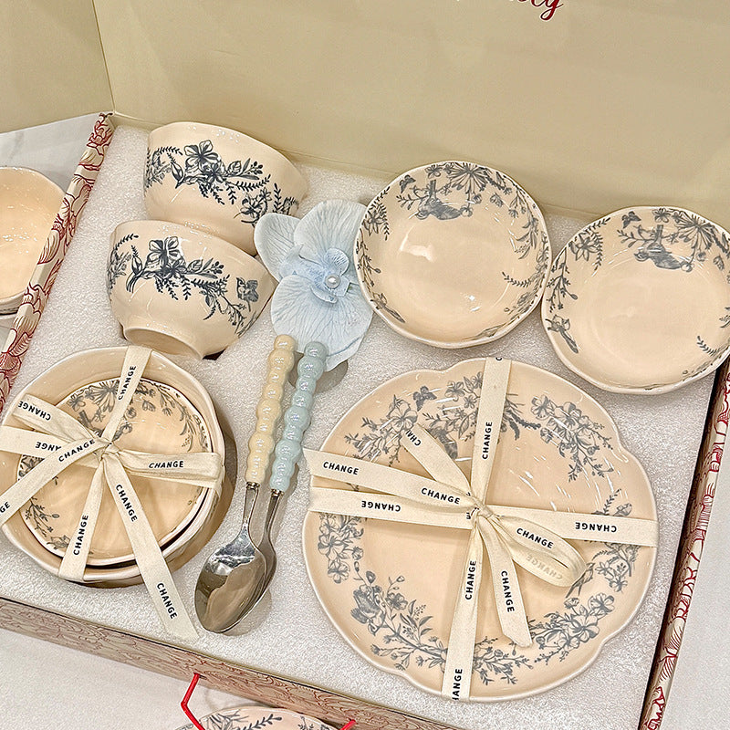 KANGMO French Vintage Ceramic Dinner Set - Premium Tableware Housewarming Gift