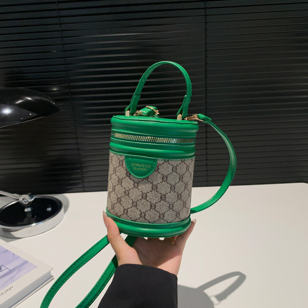 Stylish New Popular Fashion Minimalist Commuter Single Shoulder Crossbody Handheld