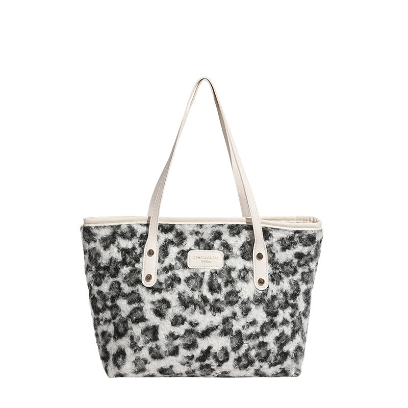 Vintage Commuter Underarm Bag New Shoulder Bag Trendy Fashion Elegant Tote Large