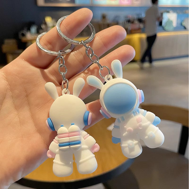 厂家太空兔钥匙扣儿童学生书包挂件精美地推幼儿园学生小礼物批发