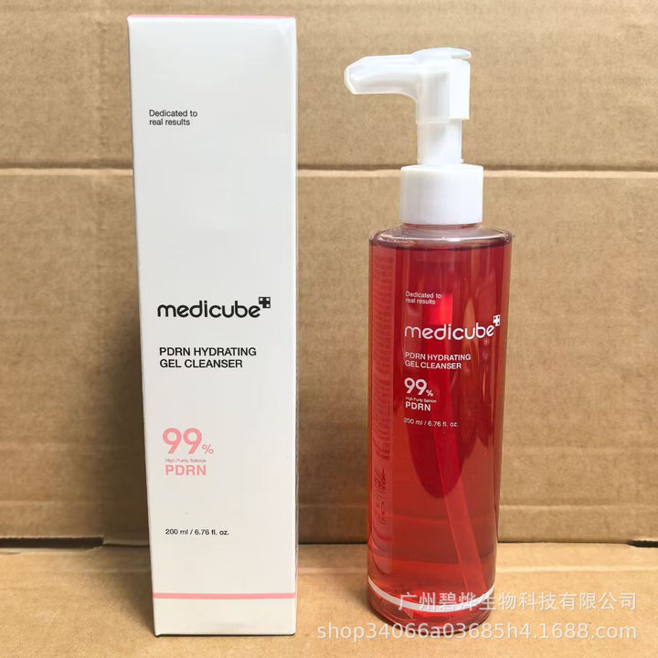 跨境Medicube美蒂秋芙紧致精华液面霜爽肤水洗面奶隔离乳撕拉面膜
