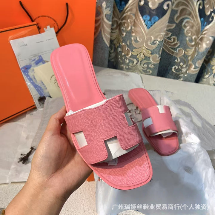 外贸批发经典H女鞋平底居家一字平跟沙滩休闲凉鞋外穿百搭泡沫
