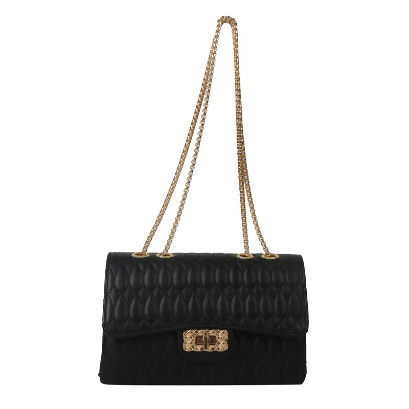 Trendy Women Chain Bag