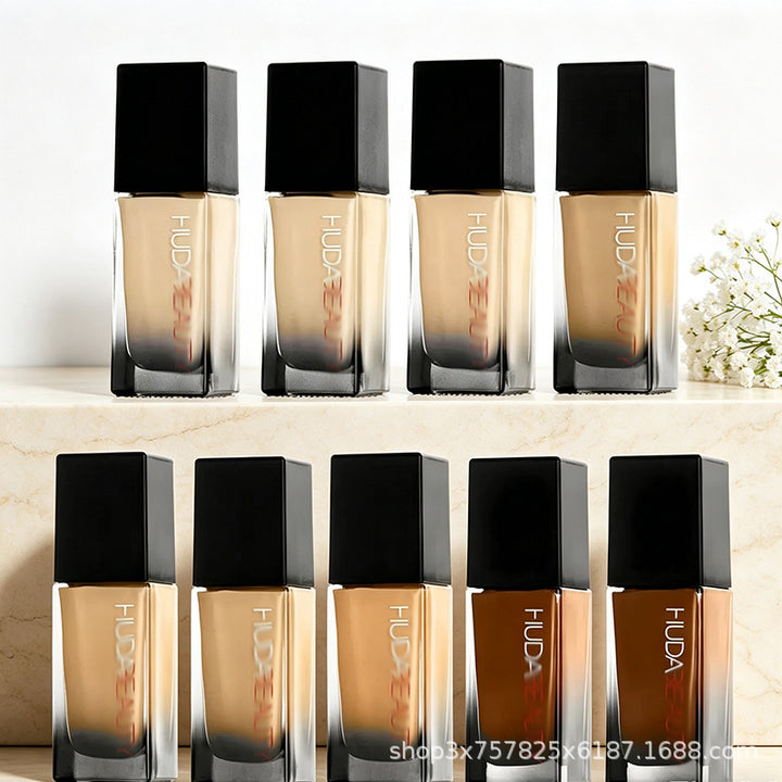Huda 粉底液Beauty 胡达美丽控油遮瑕保湿哑光هودابيوتي