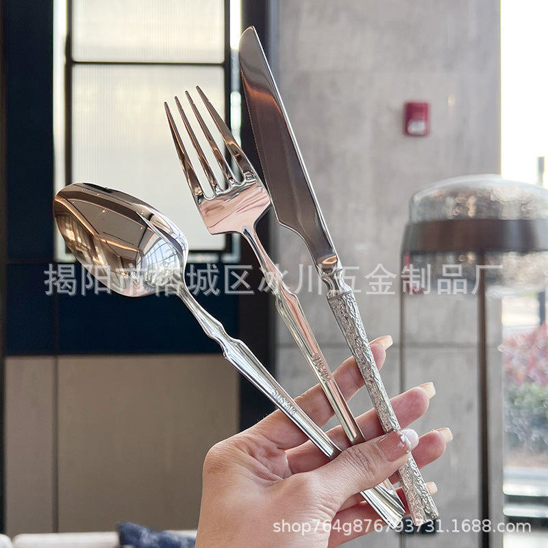 欧式轻奢小蛮腰 304不锈钢锤纹刀勺叉家用餐厅餐匙牛排意面三件套