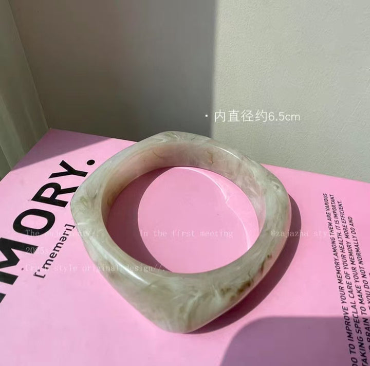 规则宽边亚克力醋酸手镯女夏复古几何小众设计学生闺蜜手饰批发