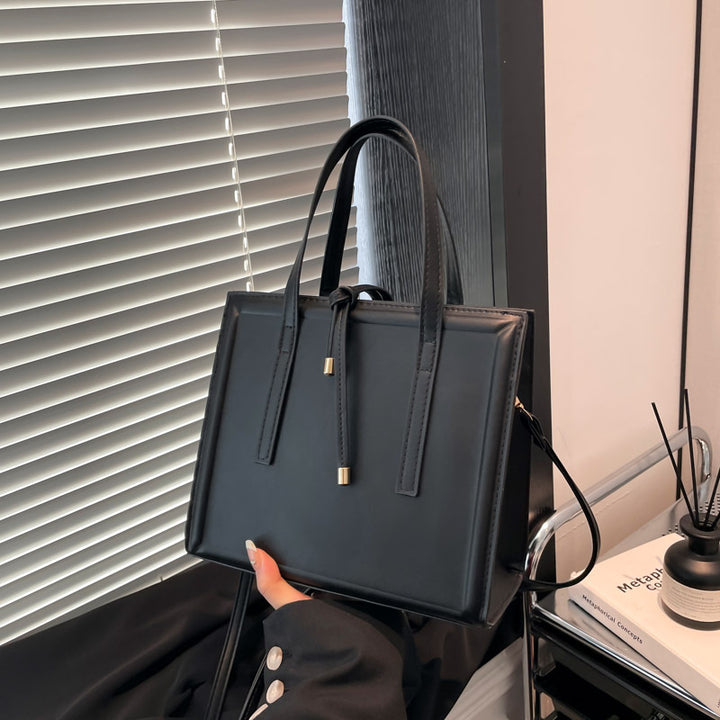Winter Trendy New Minimalist Versatile Shoulder Bag Casual Commuter Crossbody Bag Women Stylish Small Squar