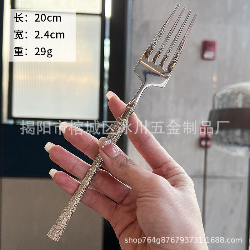 欧式轻奢小蛮腰 304不锈钢锤纹刀勺叉家用餐厅餐匙牛排意面三件套