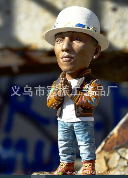 跨境说唱歌手潮流嘻哈摆件装饰品树脂设计玩偶居家装饰人物设计