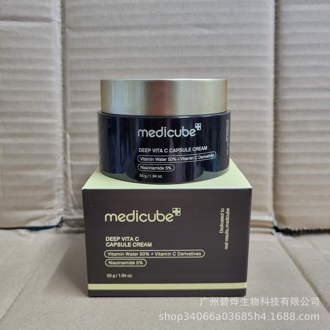 跨境Medicube美蒂秋芙紧致精华液面霜爽肤水洗面奶隔离乳撕拉面膜