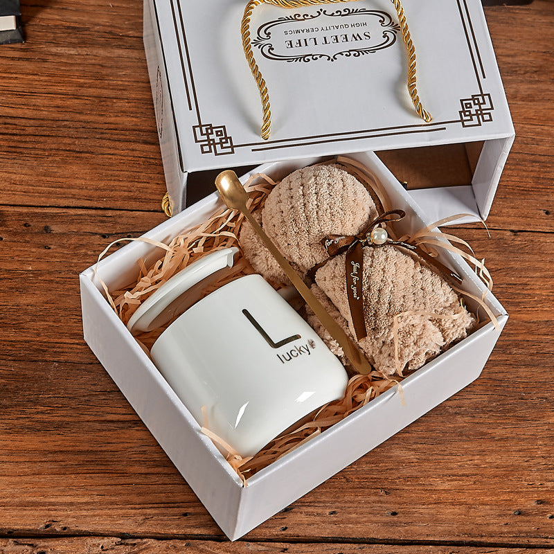 Cute Custom Souvenir Gift Set Ceramic With Gift Mug Gift Box