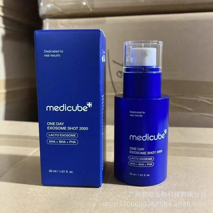 跨境Medicube美蒂秋芙紧致精华液面霜爽肤水洗面奶隔离乳撕拉面膜
