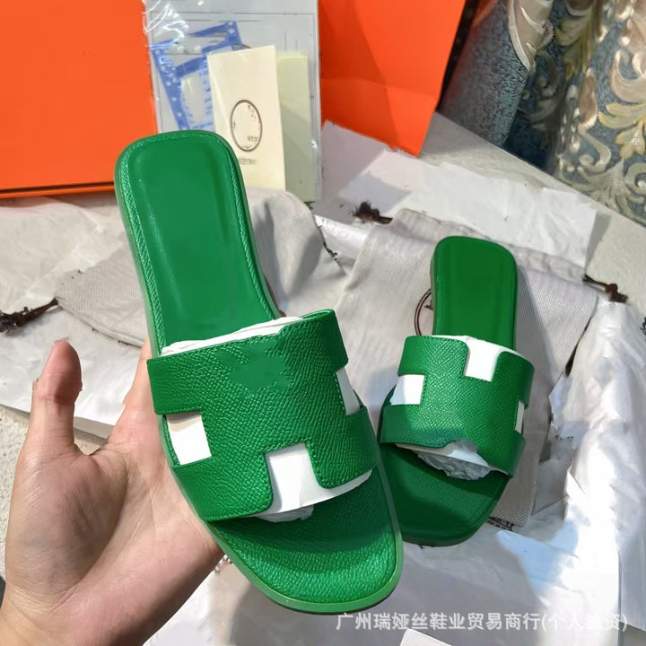 外贸批发经典H女鞋平底居家一字平跟沙滩休闲凉鞋外穿百搭泡沫