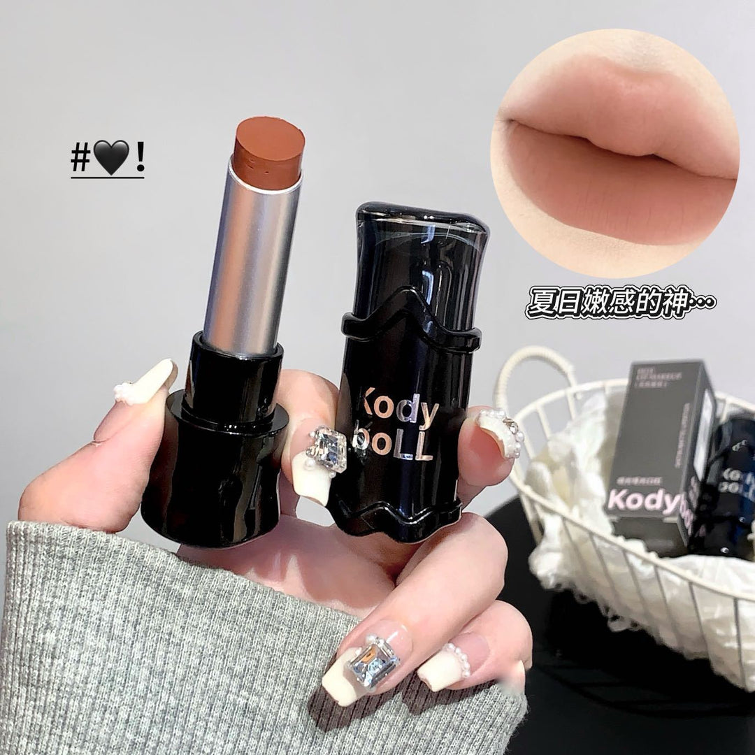 Kodyboll Matte Lipstick