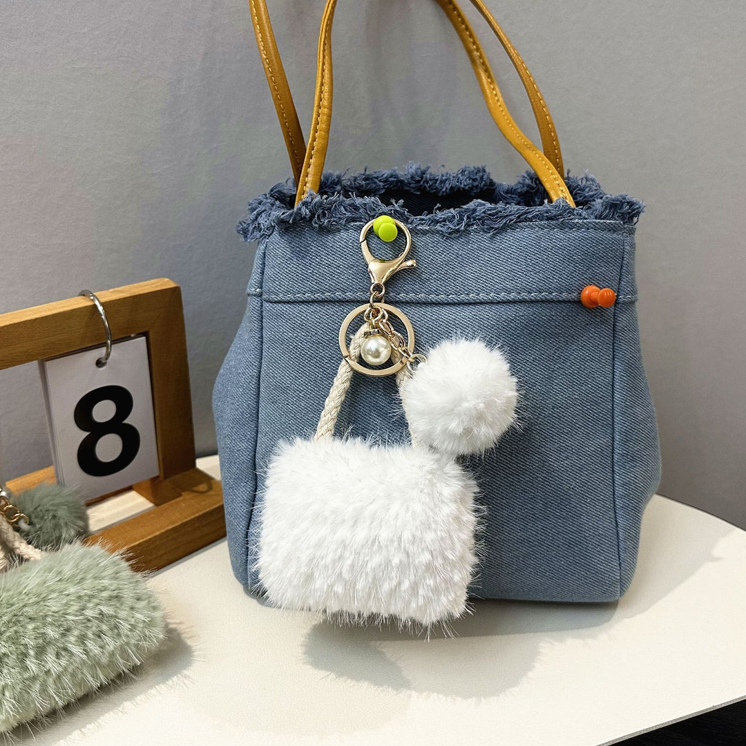 Luxury Mini Bag Keychain with Pearl & Blanket – Car Key Gift Charm